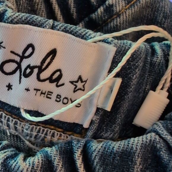 Lola + The Boys Denim Butterfly Flower & Ladybug Patch Jean Skirt Girl 7 - Picture 2 of 6